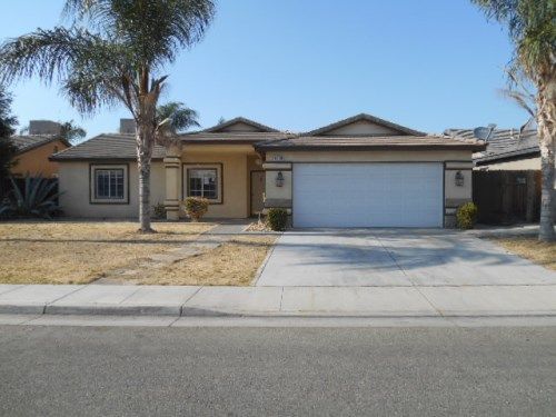 5200 Casa Bonita Dr, Bakersfield, CA 93307