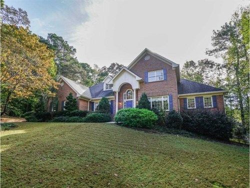 4164 Lake Mist Ln, Snellville, GA 30039