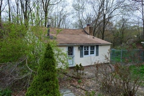 10 Oakwood Trl, Butler, NJ 07405