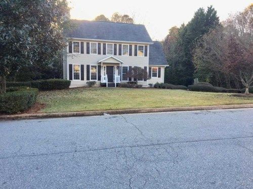 561 Exam Ct, Lawrenceville, GA 30044