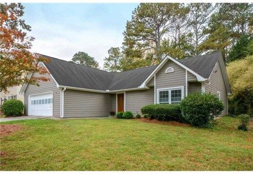 1068 Pointer Ridge, Tucker, GA 30084