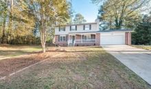 2374 Regal Ct Lawrenceville, GA 30044