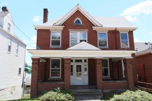 816 Thompson Ave, Donora, PA 15033