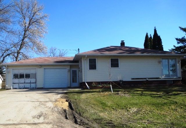 701 N Main St, Crookston, MN 56716