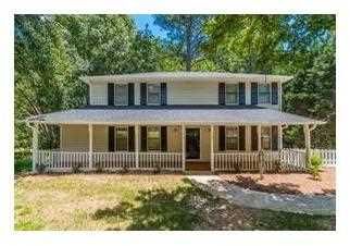 2894 Carrousel Ct, Stone Mountain, GA 30087