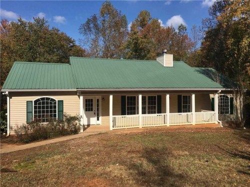 606 Dowdy Rd, Roopville, GA 30170