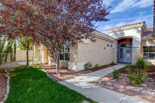 7530 Bridlehorne Avenue, Las Vegas, NV 89131