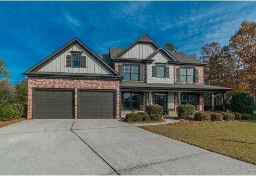 7831 Dragon Fly Ct, Flowery Branch, GA 30542