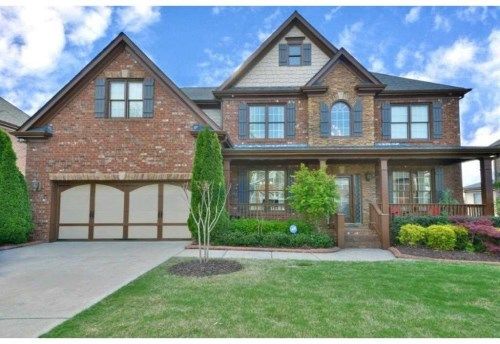 5670 Upper Creek Ct, Suwanee, GA 30024