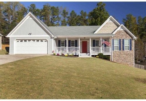 388 Cooper Creek Dr, Dallas, GA 30157