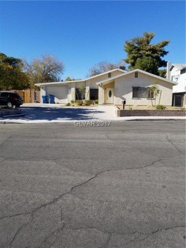 400 Shadybrook Lane, Las Vegas, NV 89107