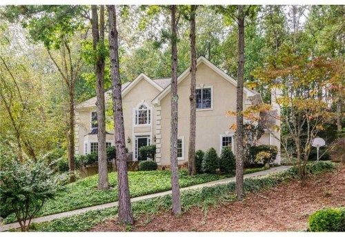 1938 Fields Pond Dr, Marietta, GA 30068