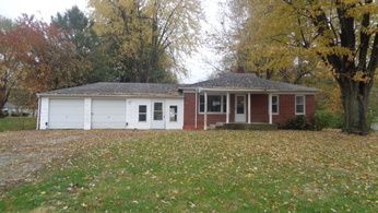 6 Maple Dr, Caseyville, IL 62232