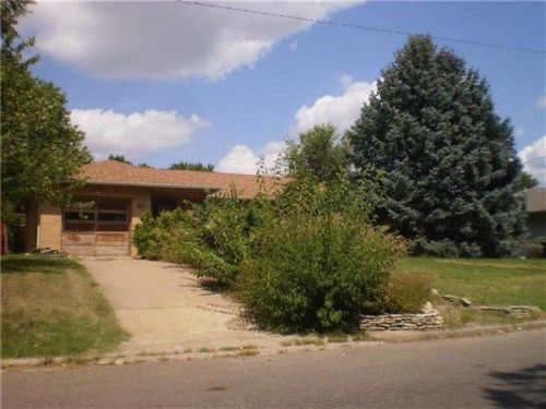 421 NE 12TH ST., Abilene, KS 67410