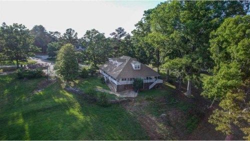 76 Cooper Lake Rd SE, Mableton, GA 30126