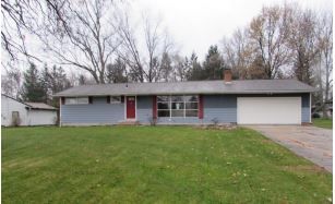 16867 Northview Rd, Strongsville, OH 44136