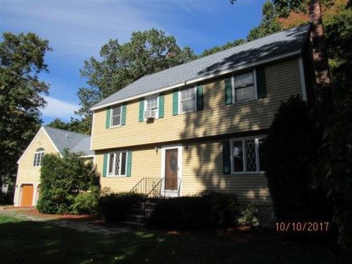 242 APPLETON ST, North Andover, MA 01845