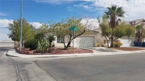 5740 Crescent Landing Street, Las Vegas, NV 89113