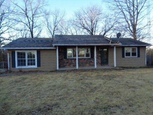 629 Highway W, Rocky Mount, MO 65072