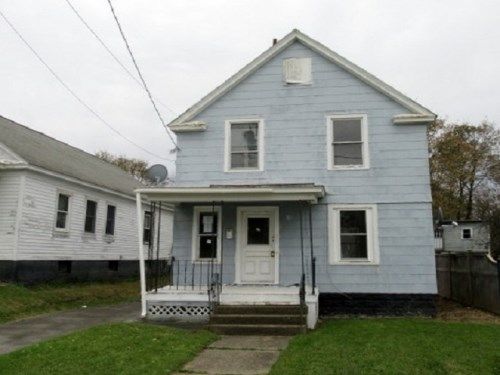 822 Raymond St, Schenectady, NY 12308