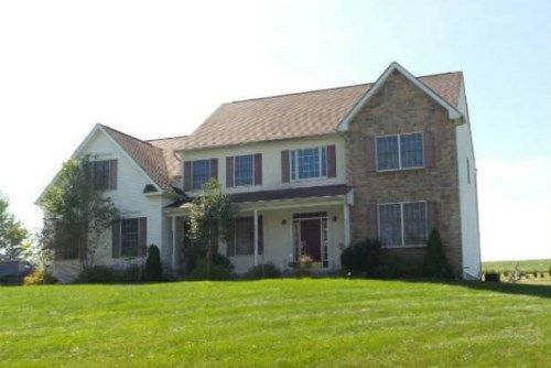 6940 Broadtail Ct, New Tripoli, PA 18066