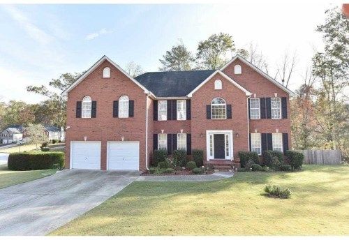 975 Grey Rock Ln, Lithonia, GA 30058