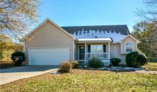 1925 Tomahawk Ln Cumming, GA 30028