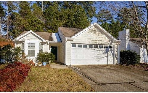 2650 Burnstone Run, Lawrenceville, GA 30044