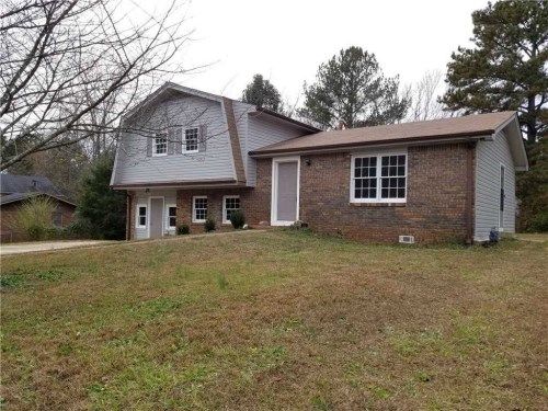 3128 Macedonia Ct, Powder Springs, GA 30127