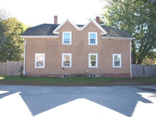 7 Grove St, Sterling, CT 06377