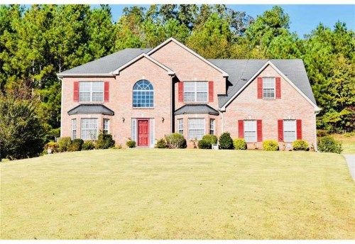 1030 Winding Brook Way, Fairburn, GA 30213