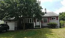 44 Arden St Somerset, NJ 08873