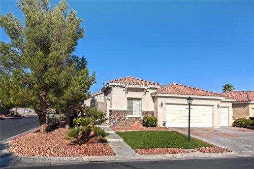 8010 Dawning Flower Avenue, Las Vegas, NV 89131