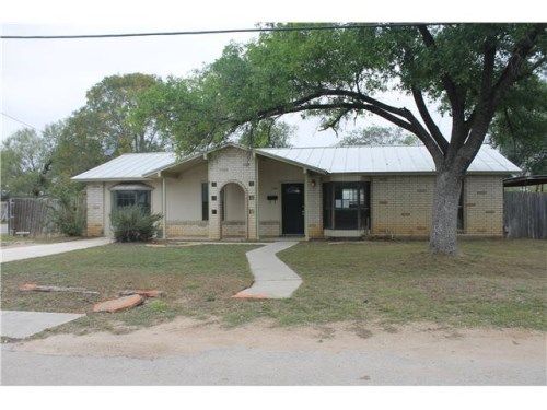 1507 W Alamo St, Carrizo Springs, TX 78834