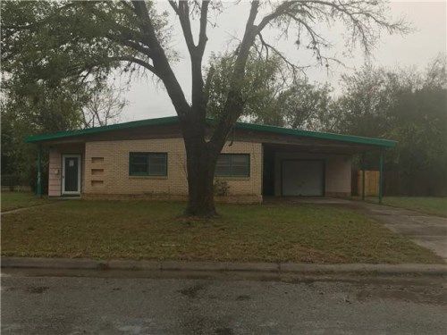 1015 Highland Ave, Alice, TX 78332