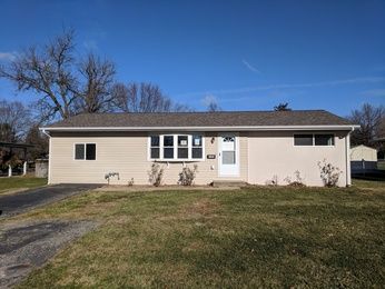 1505 Karin Dr, Belleville, IL 62226