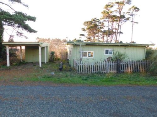 10076 NW Crane St, Seal Rock, OR 97376