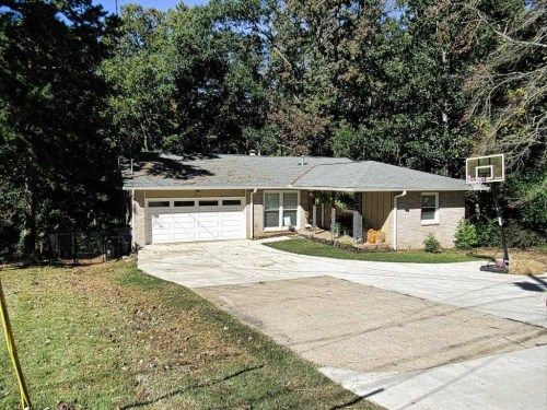 730 Honeysuckle Rd, Gainesville, GA 30501