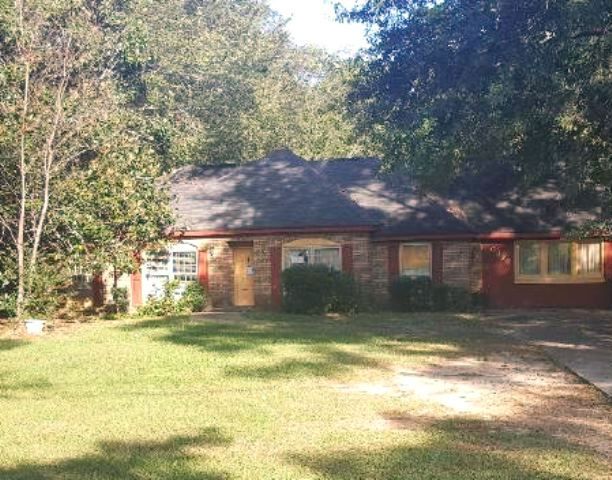 6078 Skipperton Rd, Macon, GA 31216