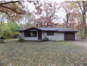 1277 56th, Fennville, MI 49408