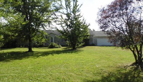 5748 E Sheridan Rd, Monticello, IN 47960