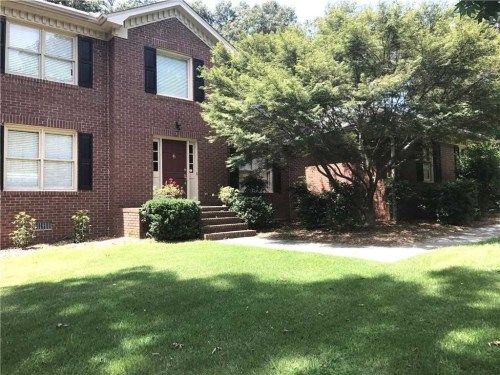 723 Graymont Dr, Grayson, GA 30017