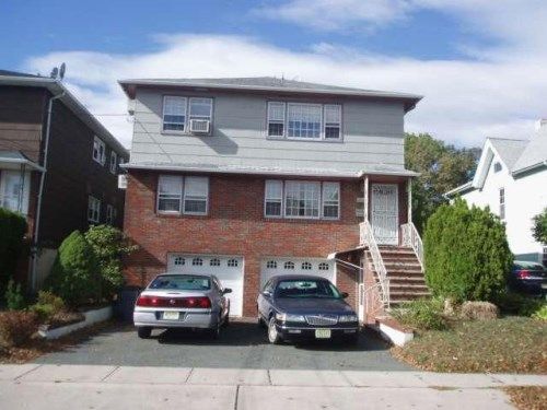 7 E Gibbons St, Linden, NJ 07036