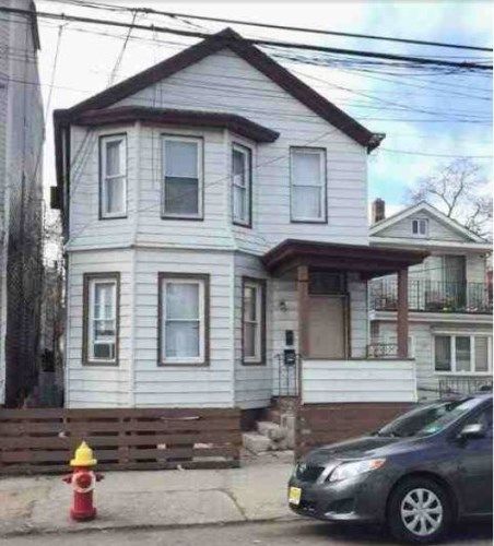 131 Paterson Ave, Paterson, NJ 07502