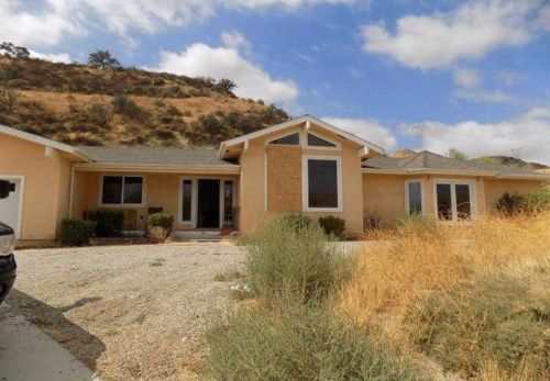 16752 Vasquez Canyon Rd, Canyon Country, CA 91351