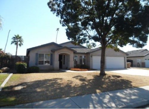 5010 Emilia Dr, Bakersfield, CA 93308