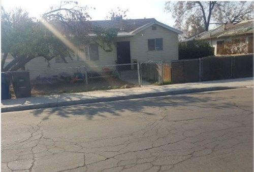 117 E Belle Ave, Bakersfield, CA 93308