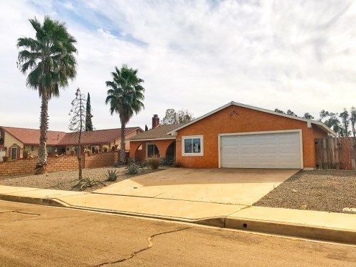 1027 West Woodcrest, Bloomington, CA 92316