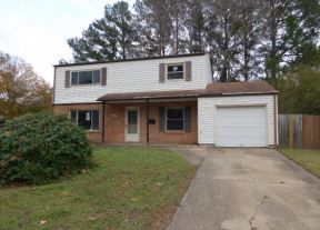 112 Waltham St, Hampton, VA 23666