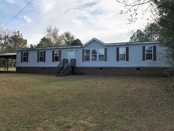 55 Fruit Dr, Dalzell, SC 29040